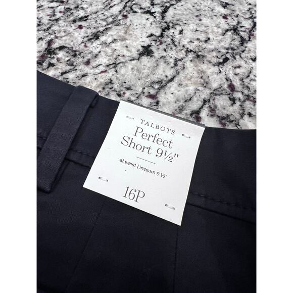 Talbots NWT perfect short 9 1/2 inch women’s size 16p navy - Picture 11 of 11